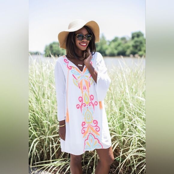 Georgeous Lilly Pultzer Embroidered Ellie Tunic Resort Dress Size Small perfect - Picture 1 of 8